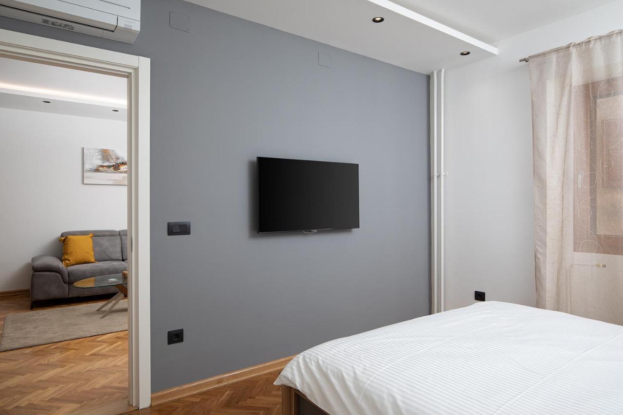 Sena Luxury Apartments Pula Exterior foto